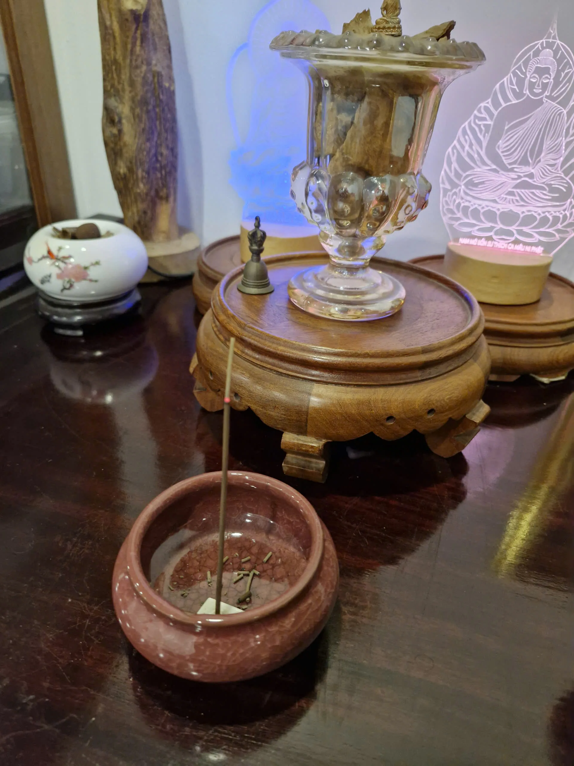 Đốm Lửa Tịnh Thức & Dòng Chảy Khói Mây Chữa Lành
